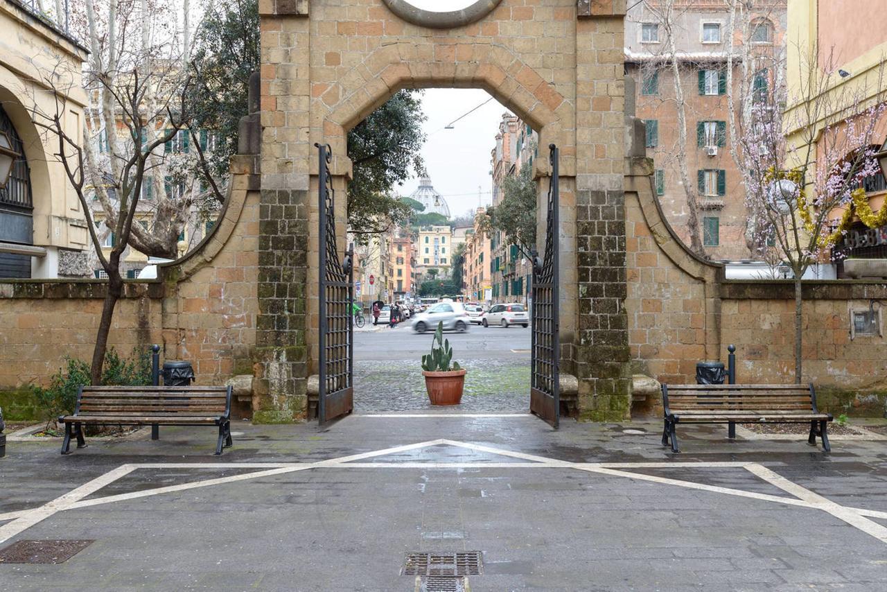 St.Peter Withlove Rome Luaran gambar